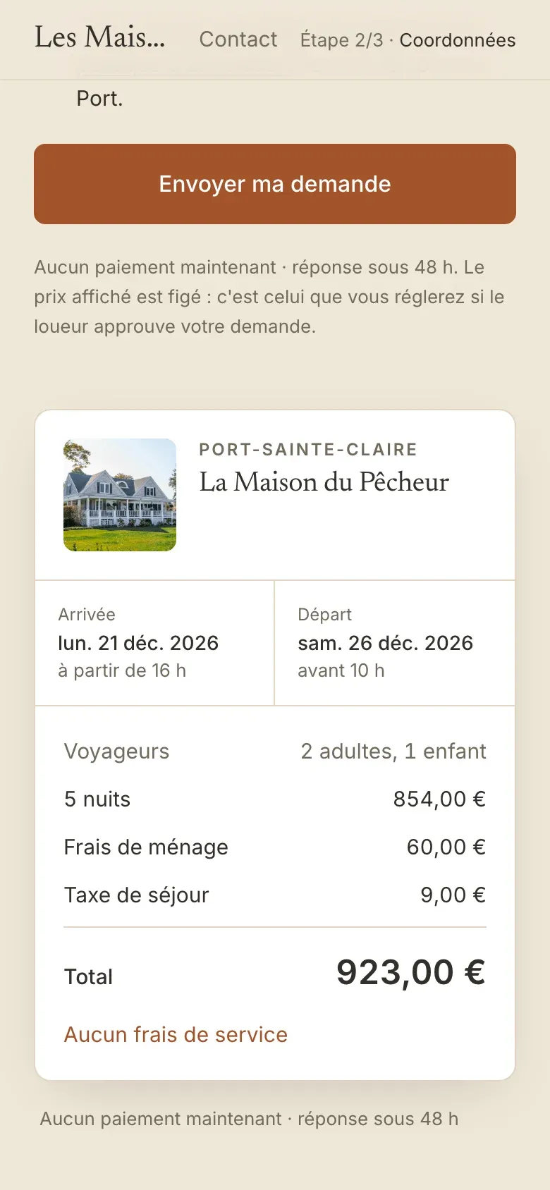 Côté voyageur, sur smartphone : le devis de La Maison du Pêcheur pour cinq nuits, frais de ménage et taxe de séjour compris, sous le bouton « Envoyer ma demande ».